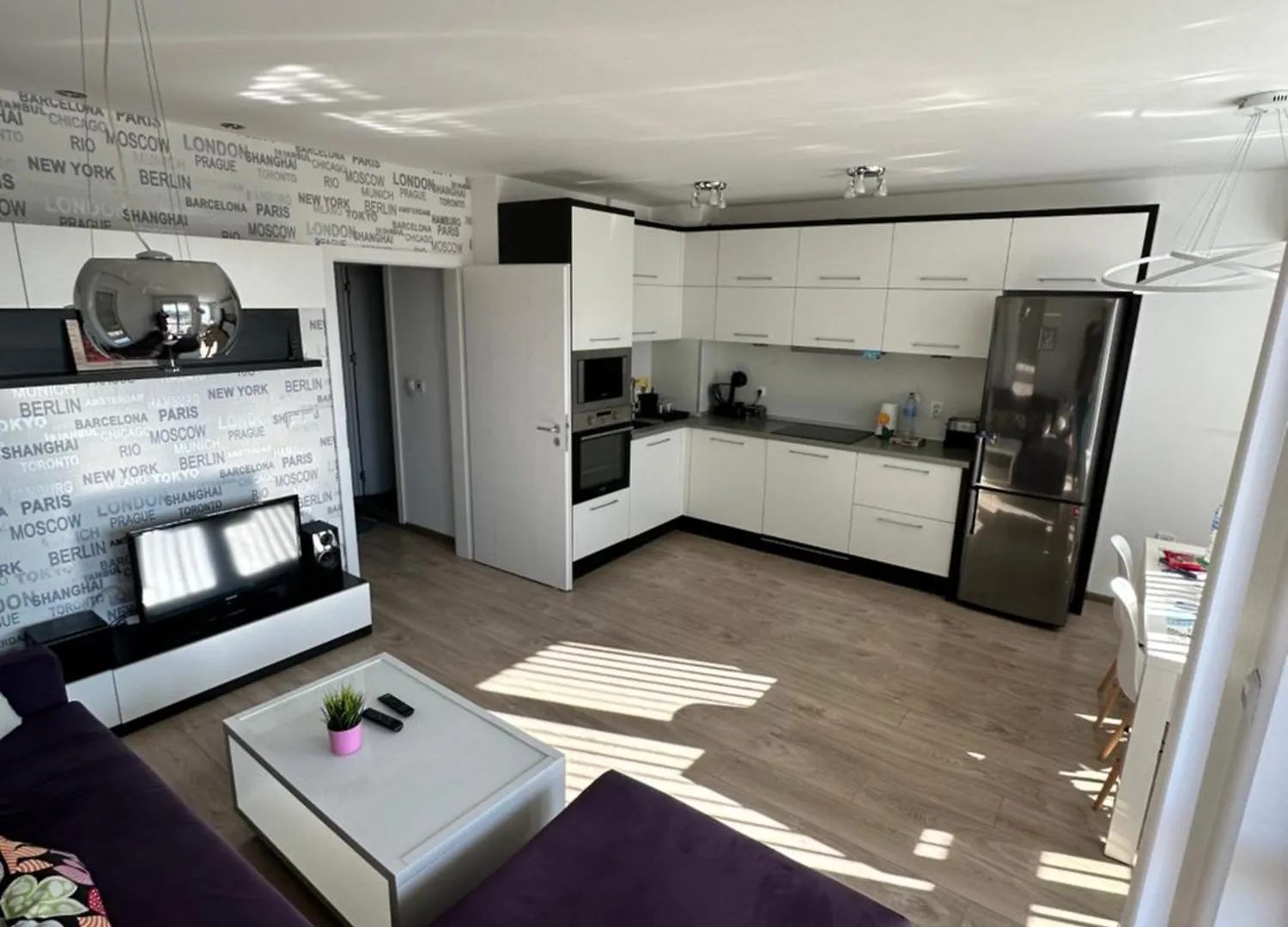 Briz Apartment; 2 Bdr; 6 Guests; Private Parking Varna