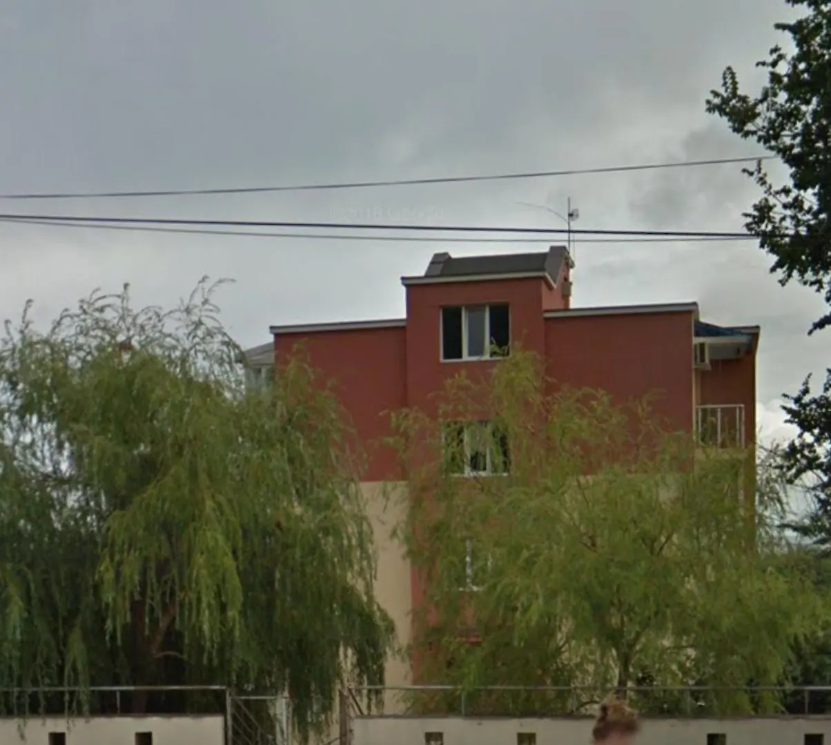 Briz Apartment; 2 Bdr; 6 Guests; Private Parking Varna 0*,